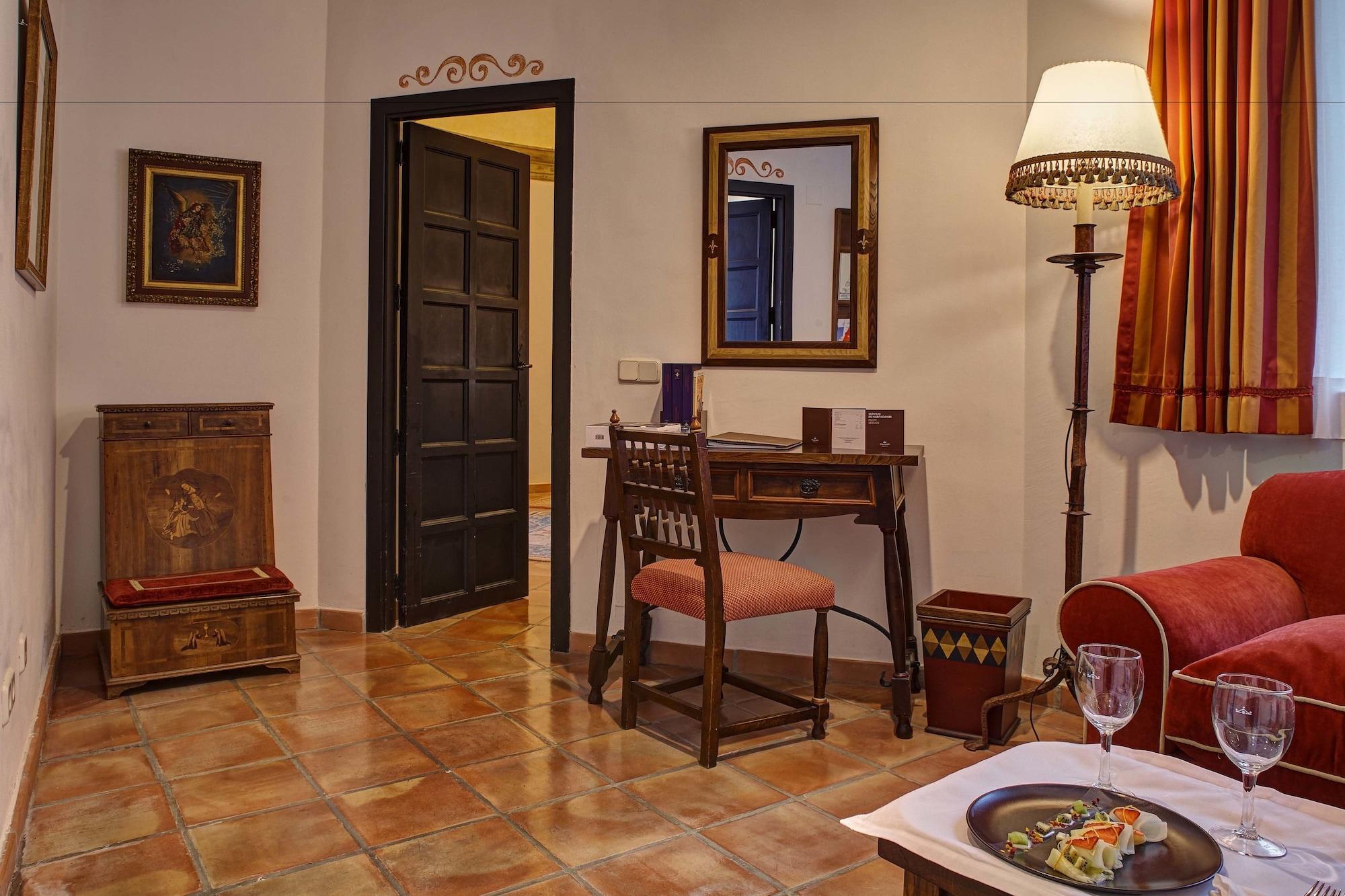 Parador De Ciudad Rodrigo Bagian luar foto