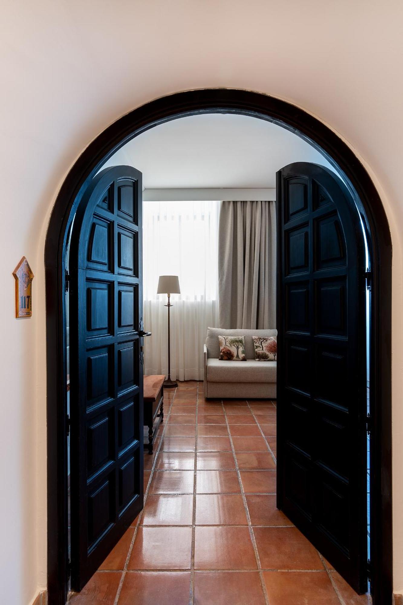 Parador De Ciudad Rodrigo Bagian luar foto