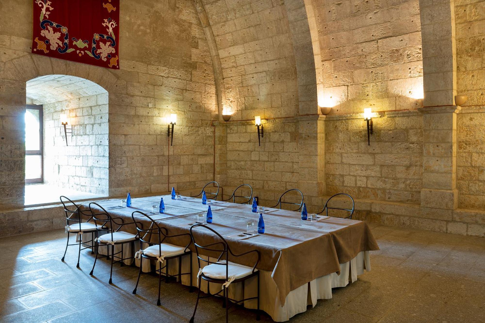Parador De Ciudad Rodrigo Bagian luar foto